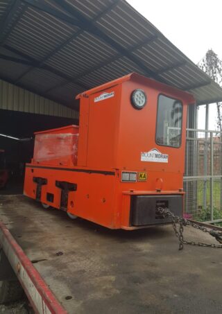 ¿Cómo funciona una Locomotora 5T en la Minería?